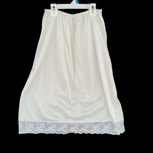 Vintage Vasserette Nylon Half Slip Women's 24" Waist White with Lace Hem